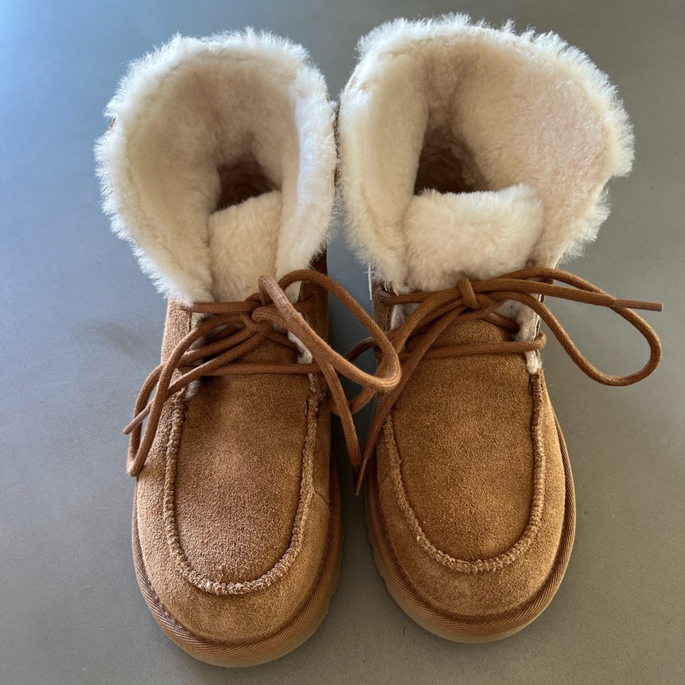 Ugg Diara